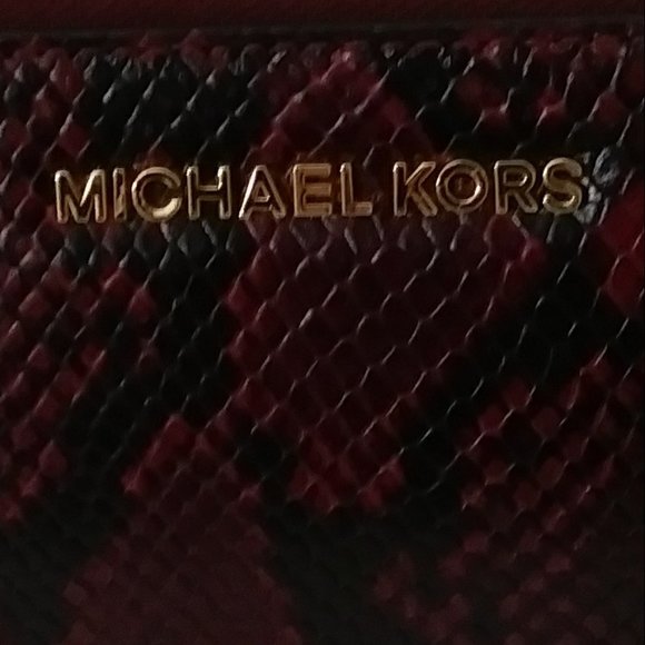 Michael Kors Burgundy Designer Snake Skin Zip Wallet - Picture 7 of 14